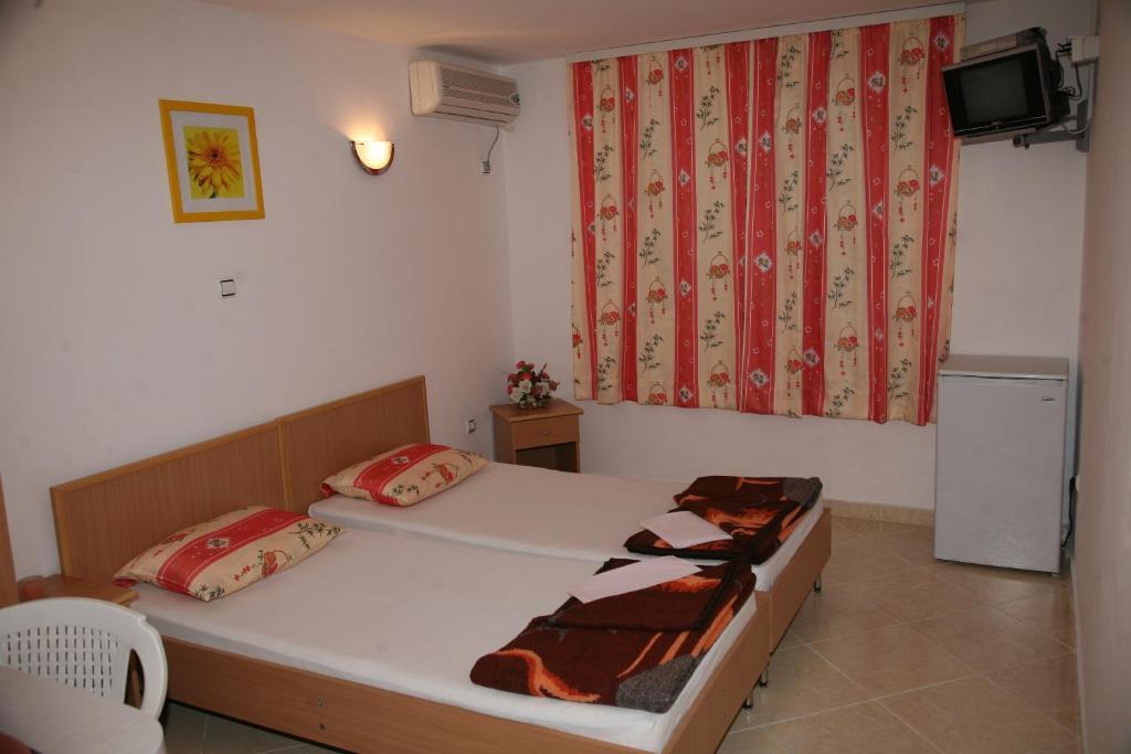 Omega Apartments 울친 객실 사진