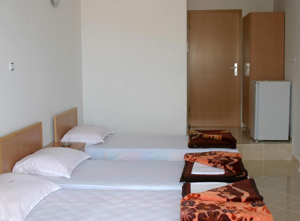Omega Apartments 울친 객실 사진
